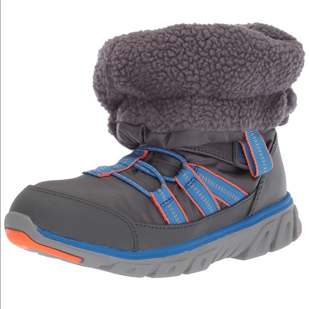 Stride Rite Made2Play Toddler Snow Boots